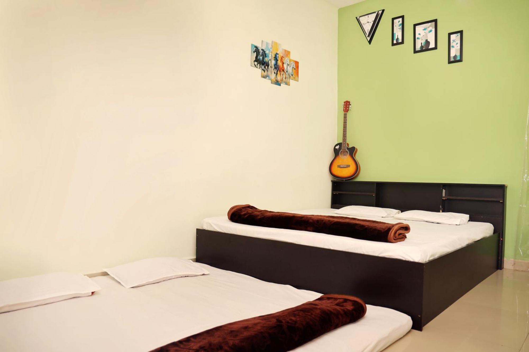 Shree Vinayak Guest House อุจเจน ภายนอก รูปภาพ